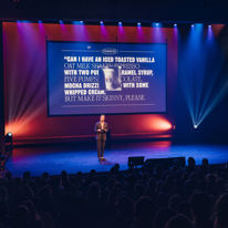 Congreslocatie Amsterdam theater DeLaMar Wim Sonneveld zaal YoungCapital 2023